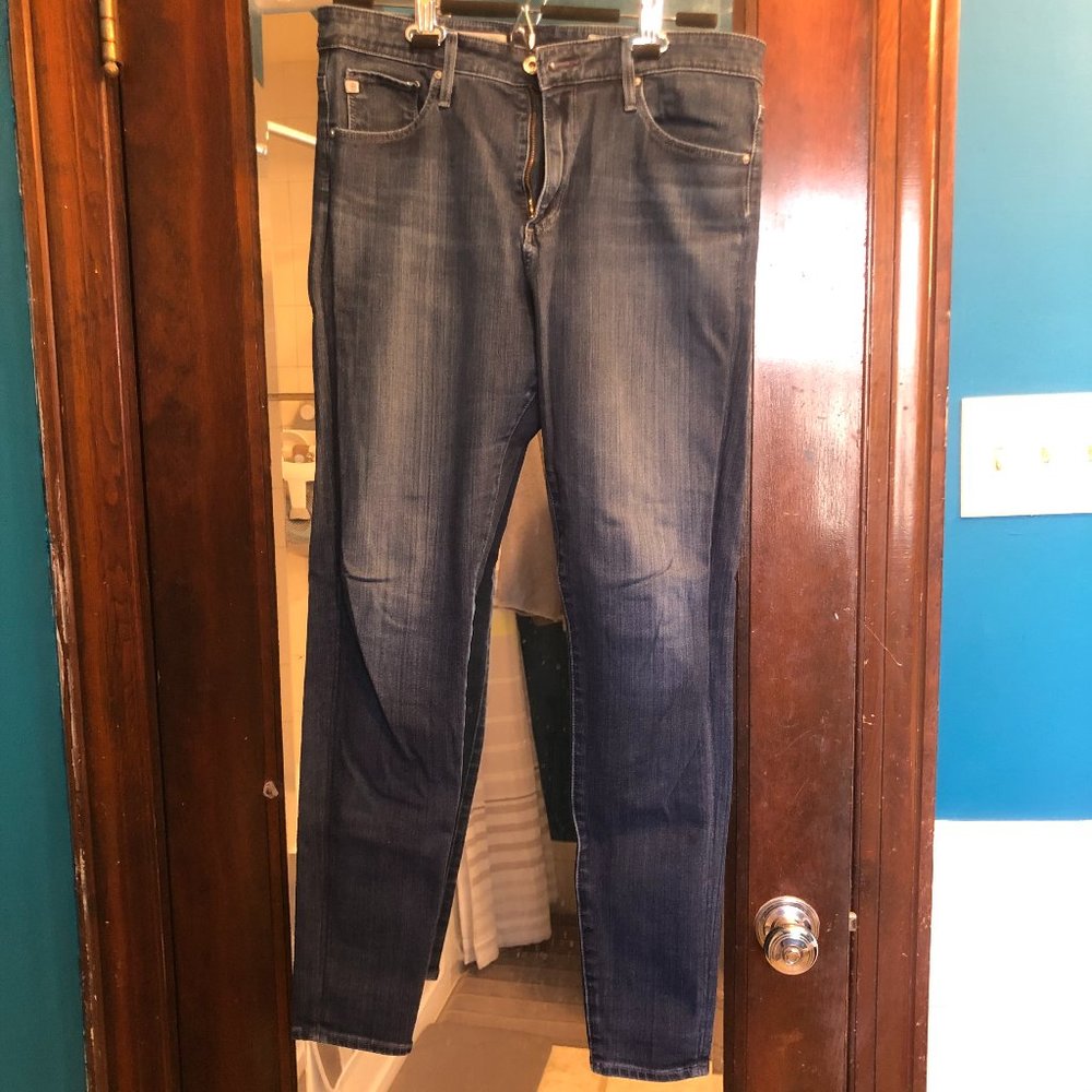 AG Contour 360 jeans- The Farrah High Rise Skinny